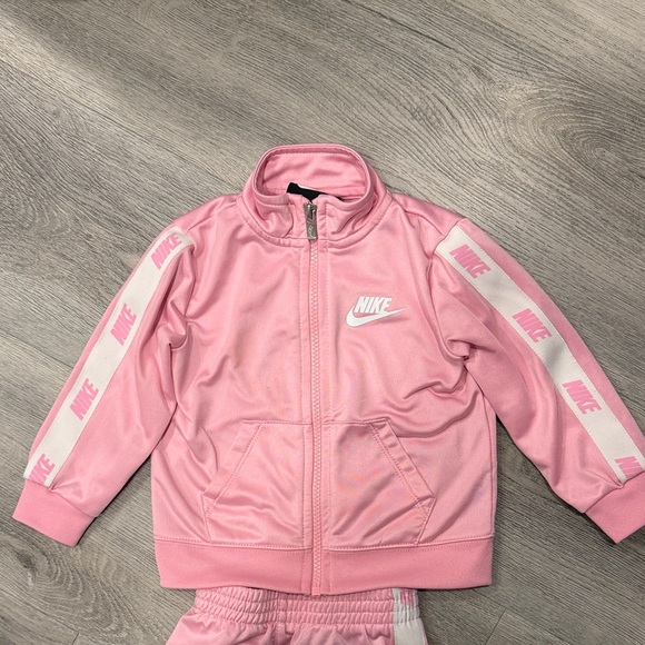 Nike Pink and White Athletic Tracksuit - Picture 2 of 4